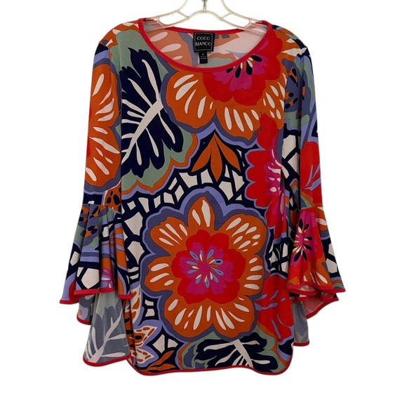 Coco Bianco Floral Bell Sleeve Blouse - Picture 2 of 11